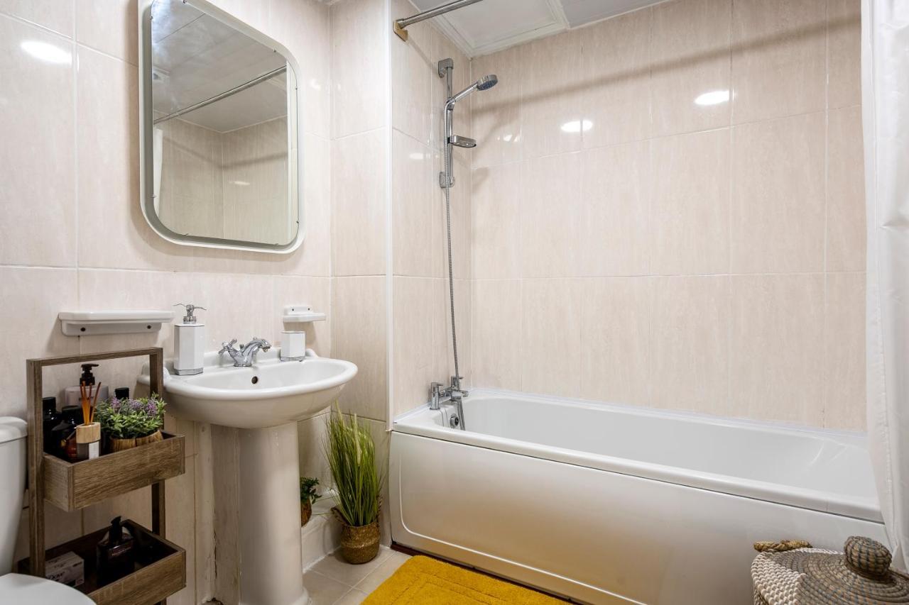 Hyde Park Fabulous Apartment Londra Exterior foto